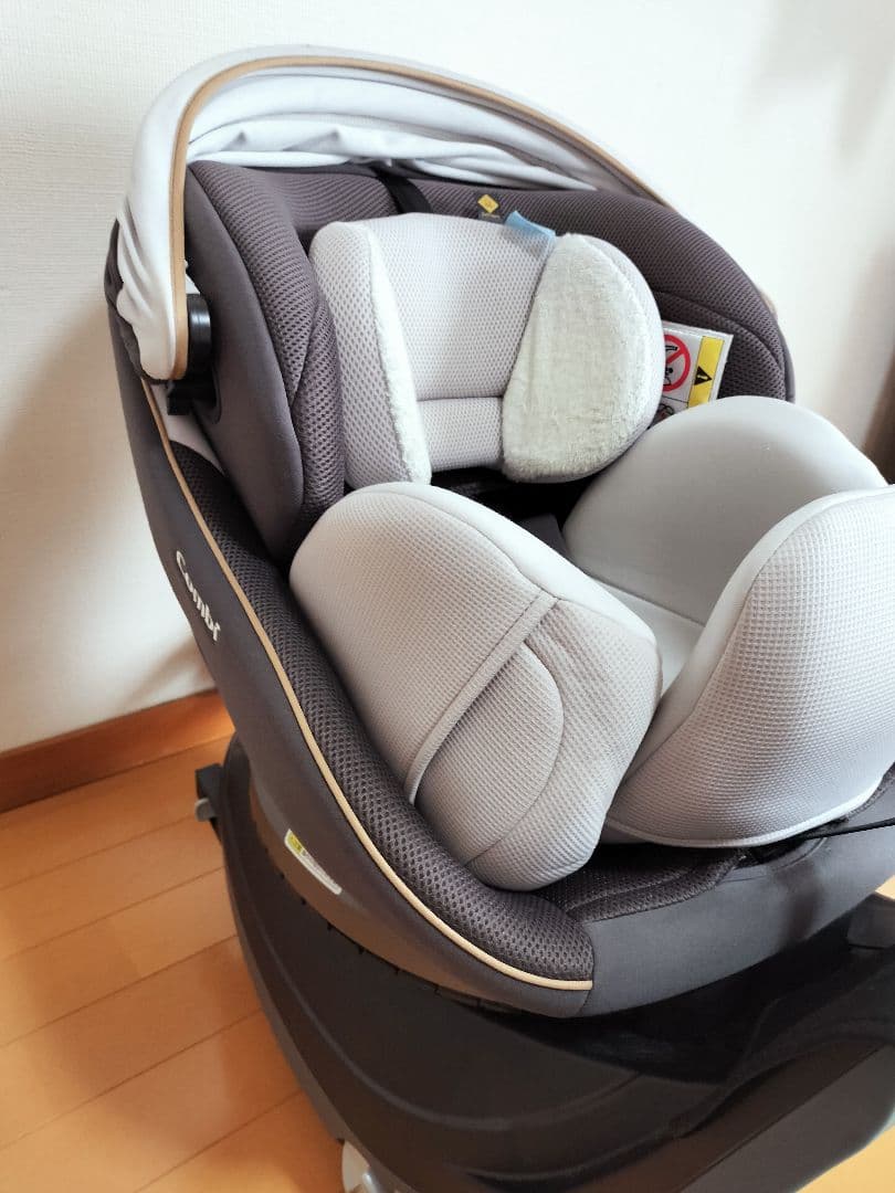 コンビチャイルドシート クルムーヴスマートISOFIX