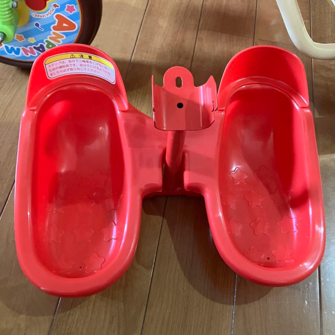 室内使用のみ　アンパンマン　三輪車