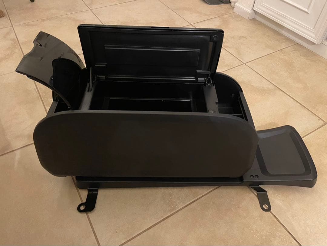 80ノア、ヴォクシー、エスクァイア用コンソール