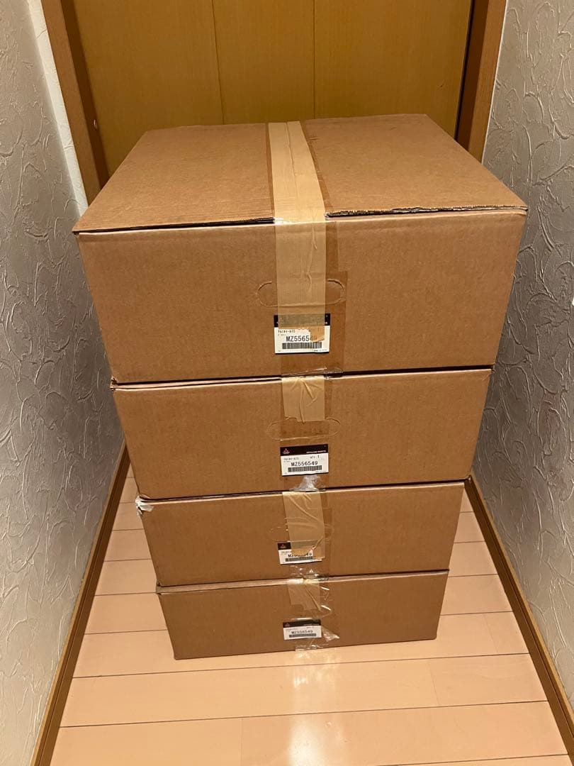 新型　デリカミニ　純正ホイール　15インチ　4本