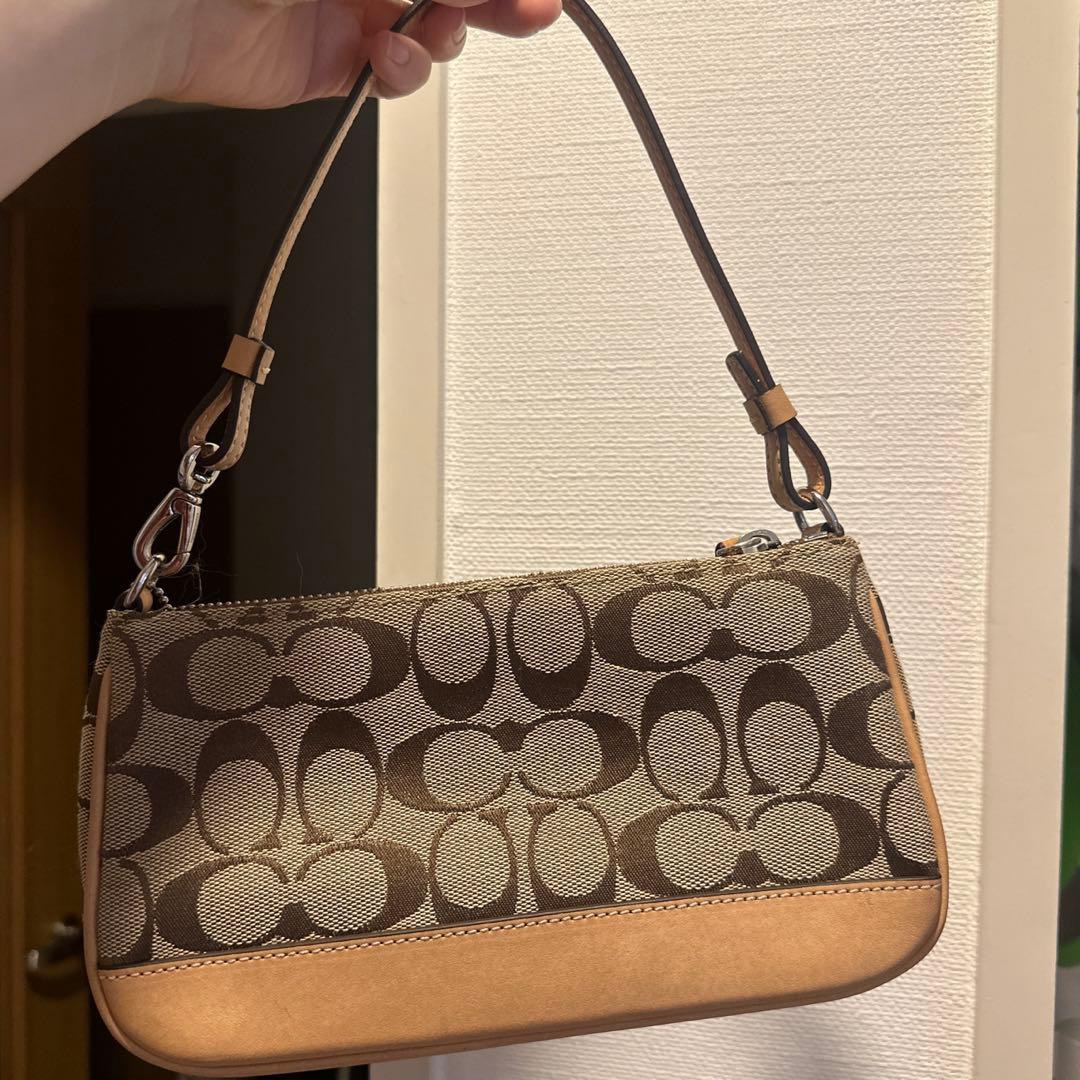 コーチ　シグネチャー　アクセサリーポーチ　6094