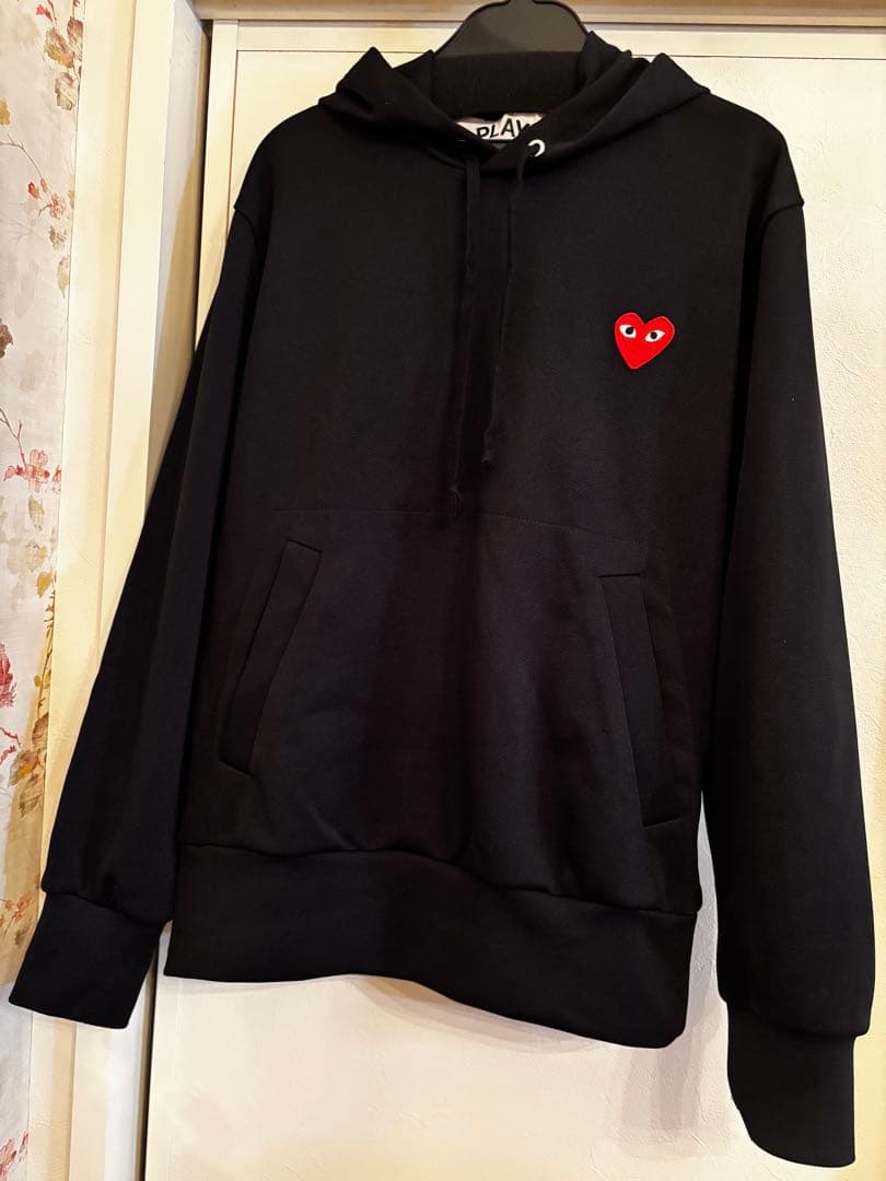 コムデギャルソンPLAY COMME des GARCONSパーカー　黒　S