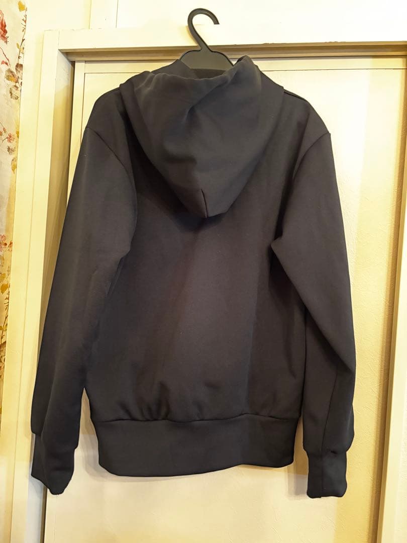 コムデギャルソンPLAY COMME des GARCONSパーカー　黒　S