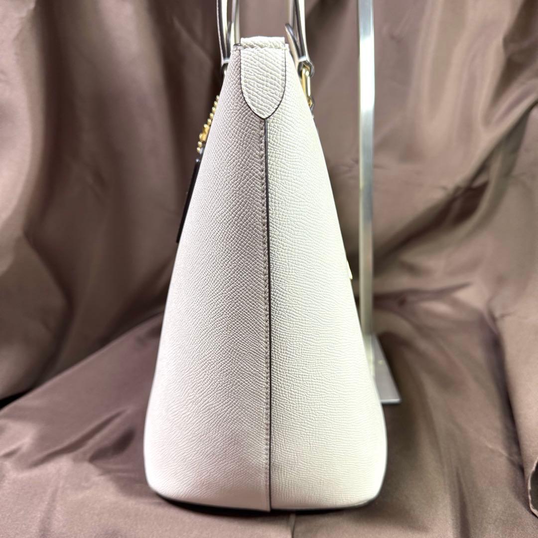 COACHコーチ ギャラリートートバック　チョーク（白色系）　未使用に近い