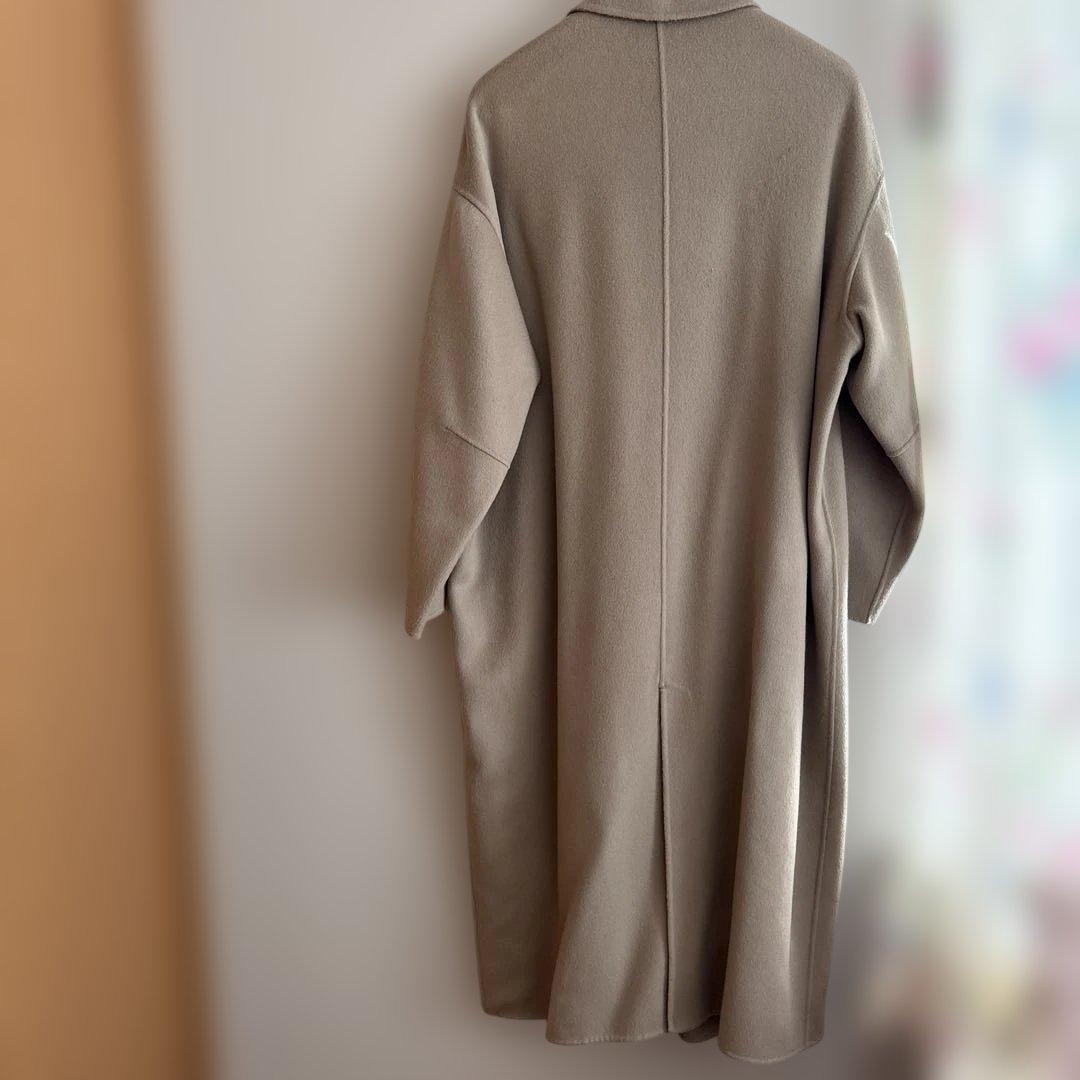 未使用品　ベージュ ダブルブレスト ロングコート