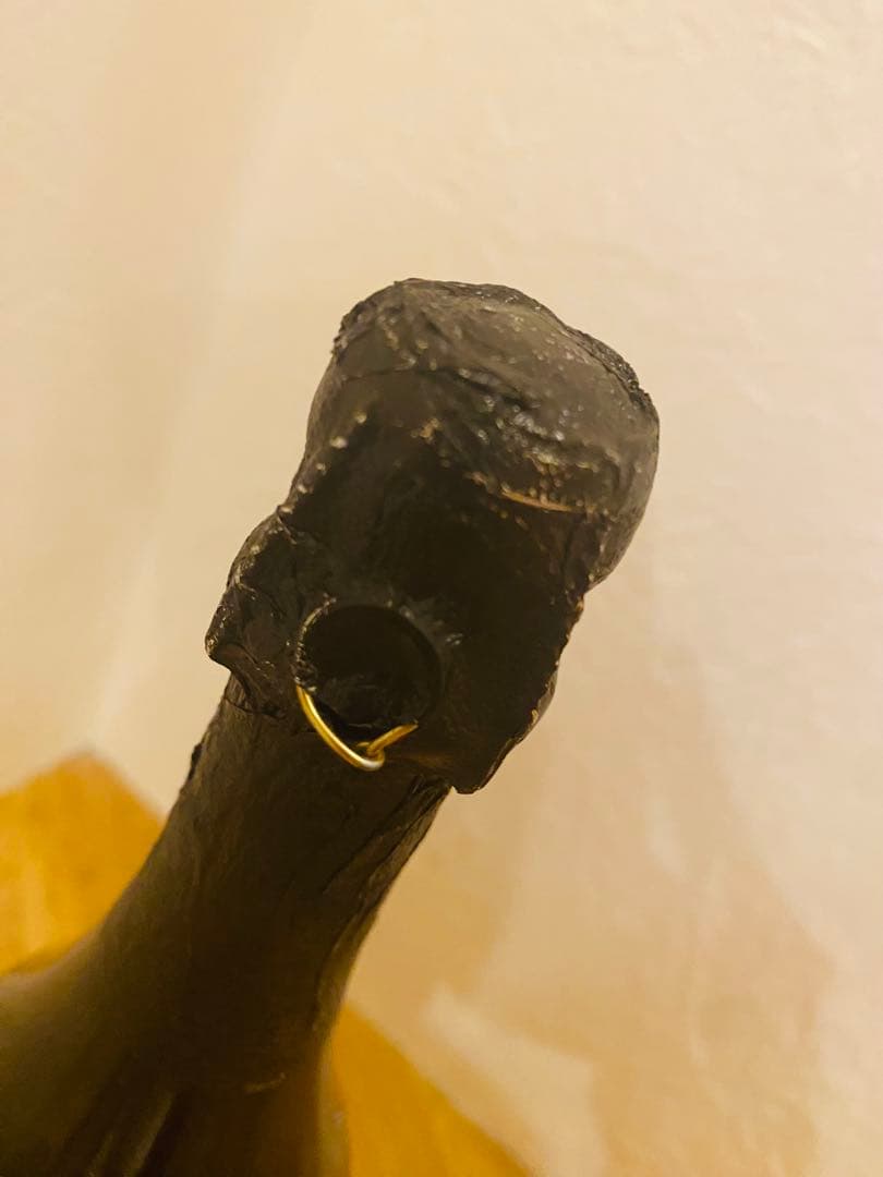 シャンパンDom Perignonドンペリニヨン ヴィンテージ2010 箱無し