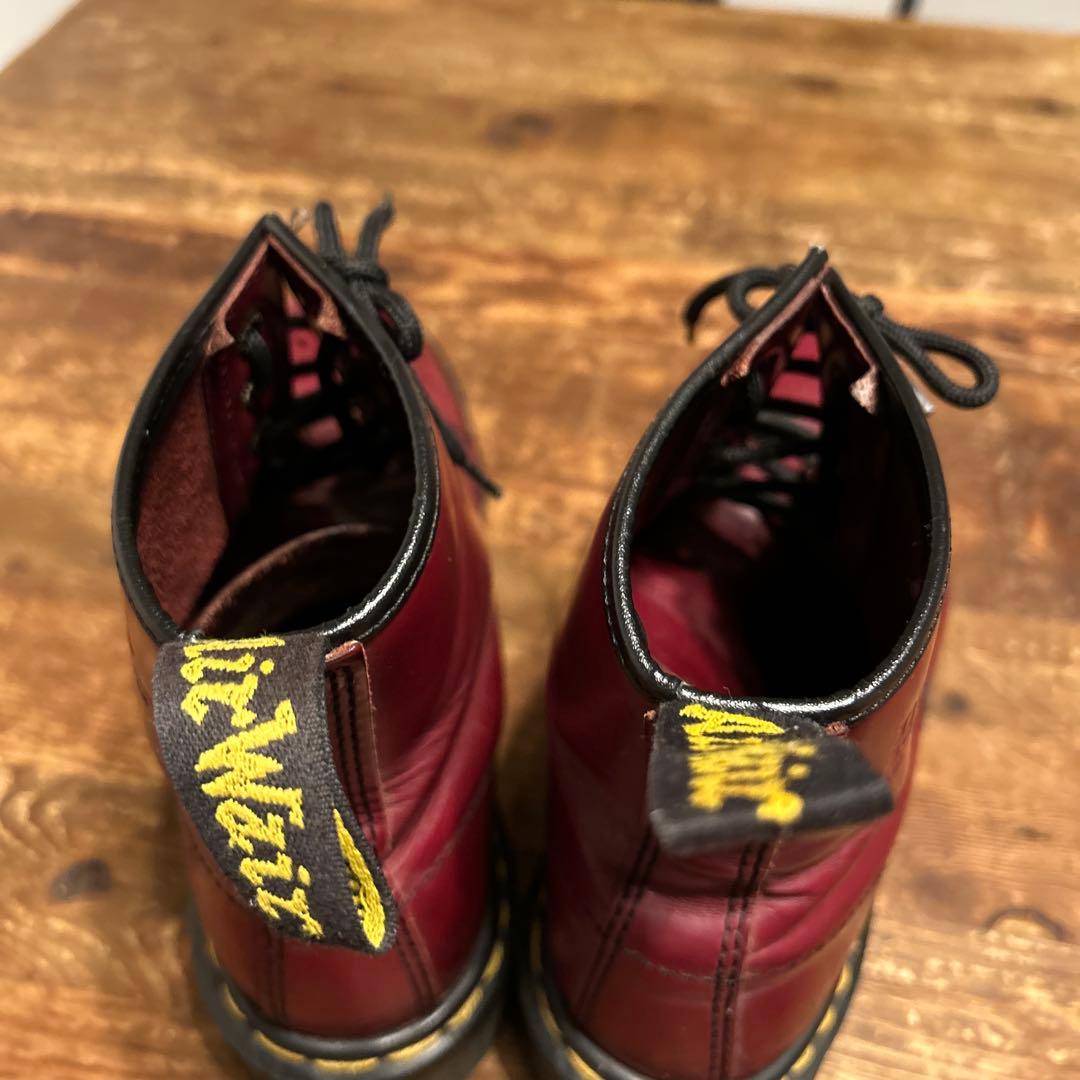 Dr. Martens ドクターマーチン チェリーレッド 8ホール UK8