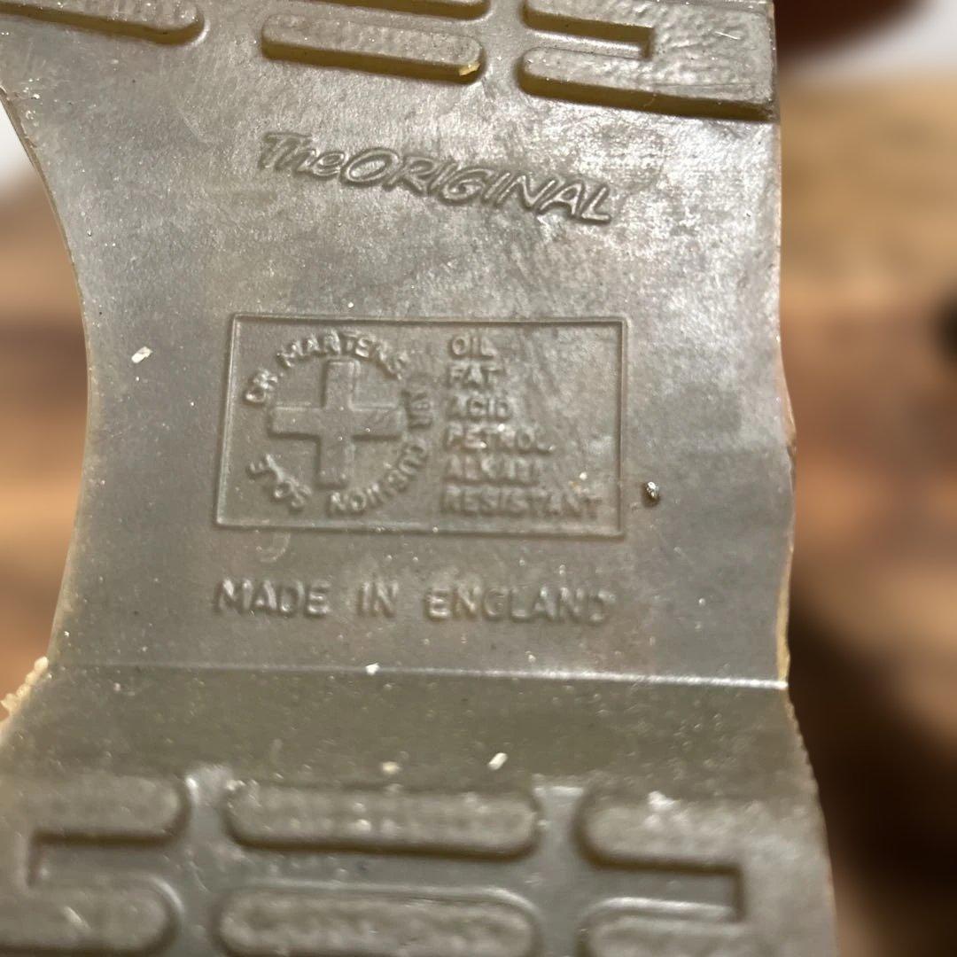 Dr. Martens ドクターマーチン チェリーレッド 8ホール UK8