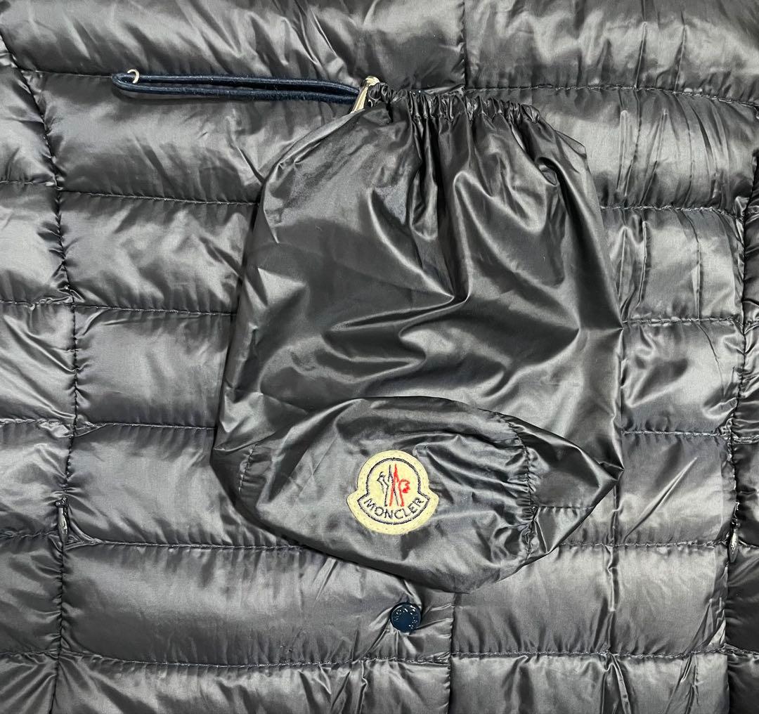 ［美品］モンクレール　レディース　ダウンベスト　ダークネイビー