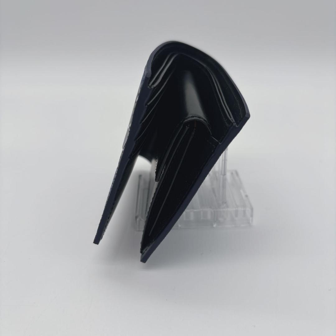 新品タグあり カステルバジャック 牛革 ２つ折り財布 人気デザイン ウプラ