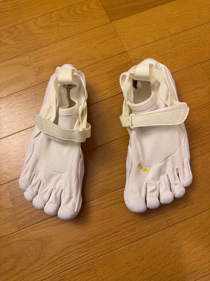 靴 Vibram FiveFingers KSO 24CM