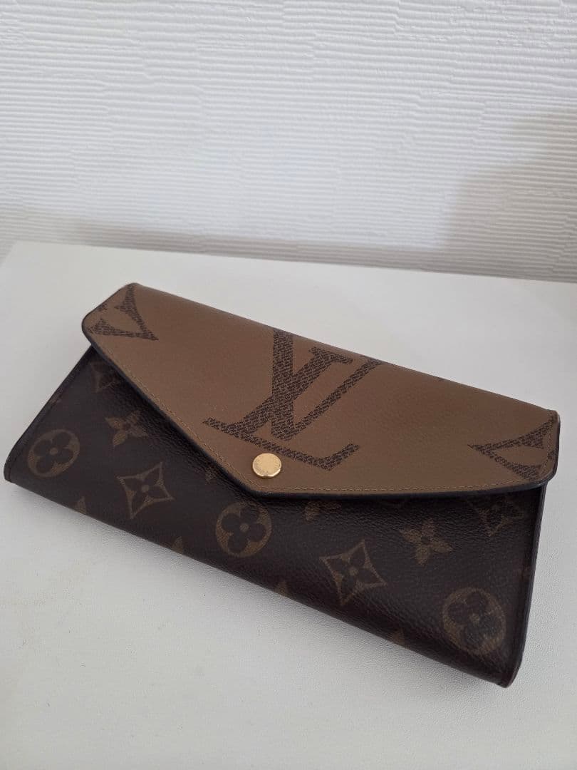 ルイヴィトン　レディース長財布