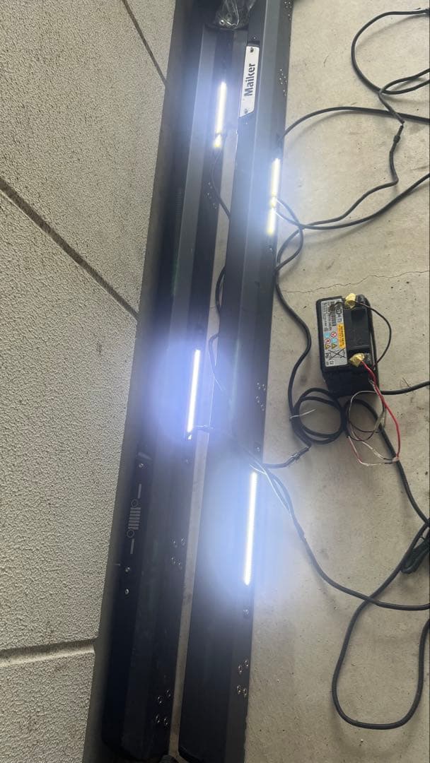 ラングラーJL用　照明付きサイドステップ　中古