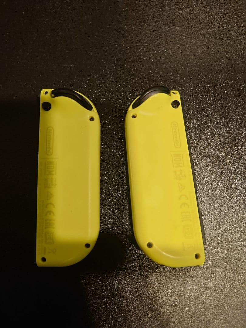 【お得】Switch＋大乱闘スマッシュブラザーズ SP＋Joy-Conセット