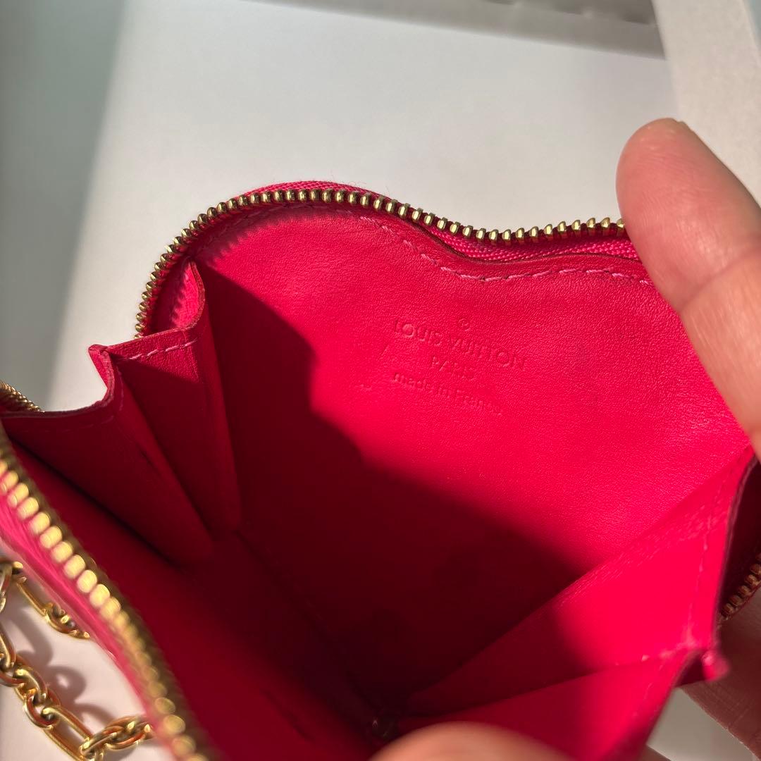 Louis Vuitton ハート型ケース レッド