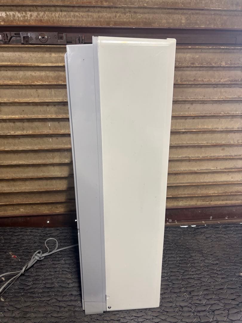 コロナ 窓用エアコン 冷房専用 CW-1823R 2023年 本体・リモコンのみ