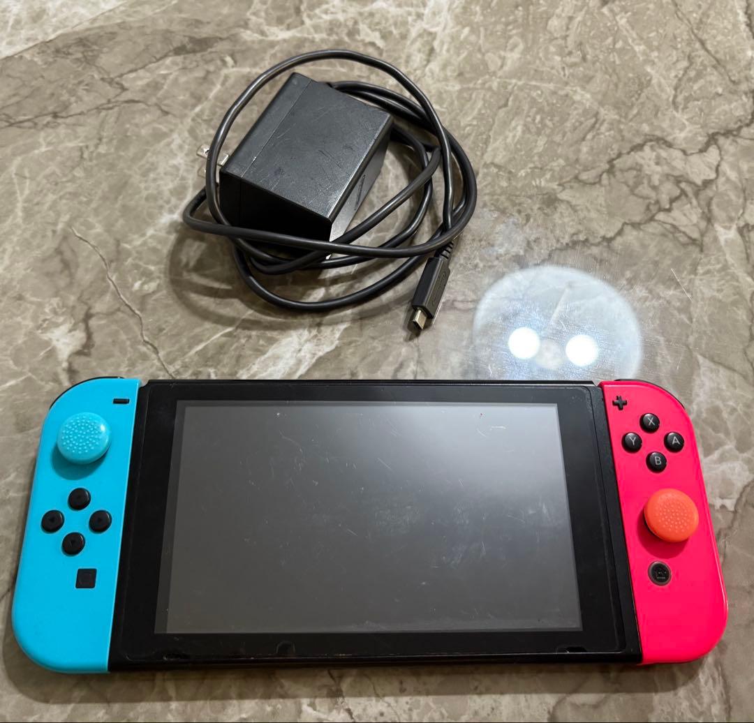 Switch 本体　充電器付