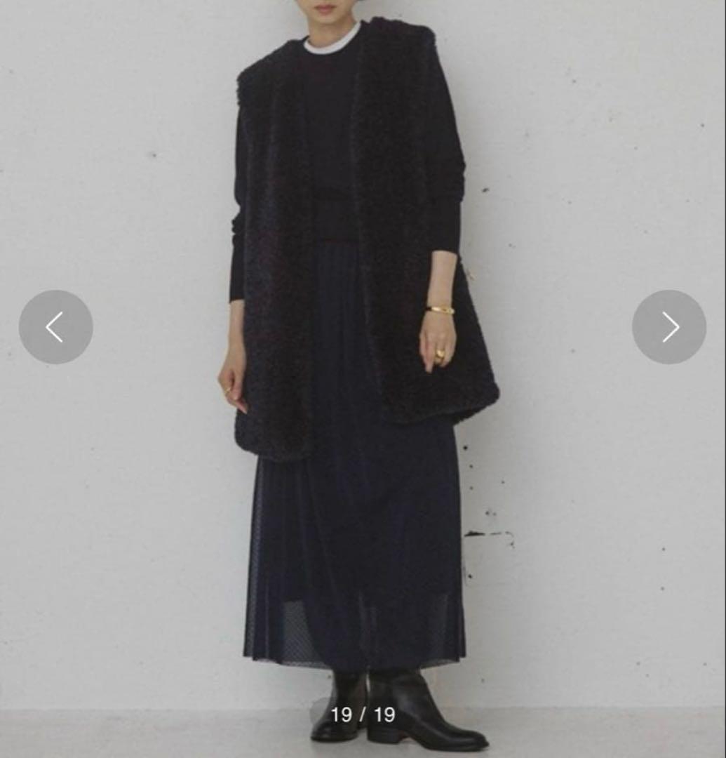 極美品　2023 カレンソロジー　シープライクファーベスト　黒　ロングジレ　ボア