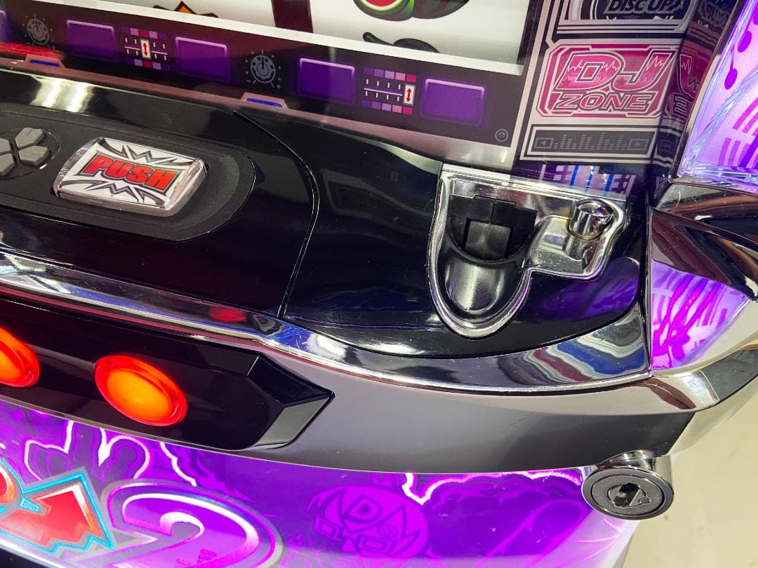 【送料込】 パチスロ スロット実機 サミー ディスクアップ2 ☆良品☆