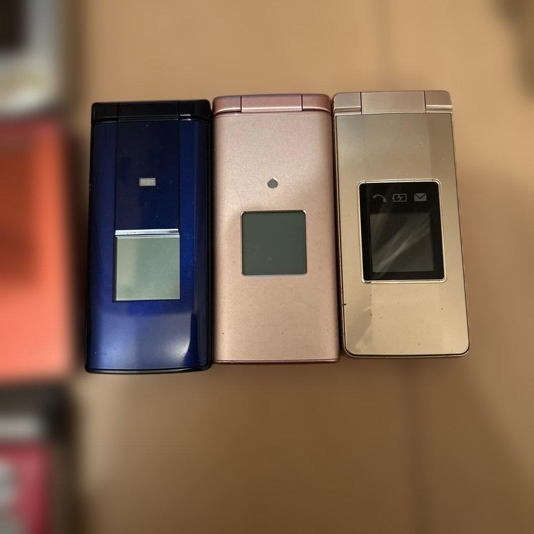 ガラケーまとめ売り　ジャンク　24台