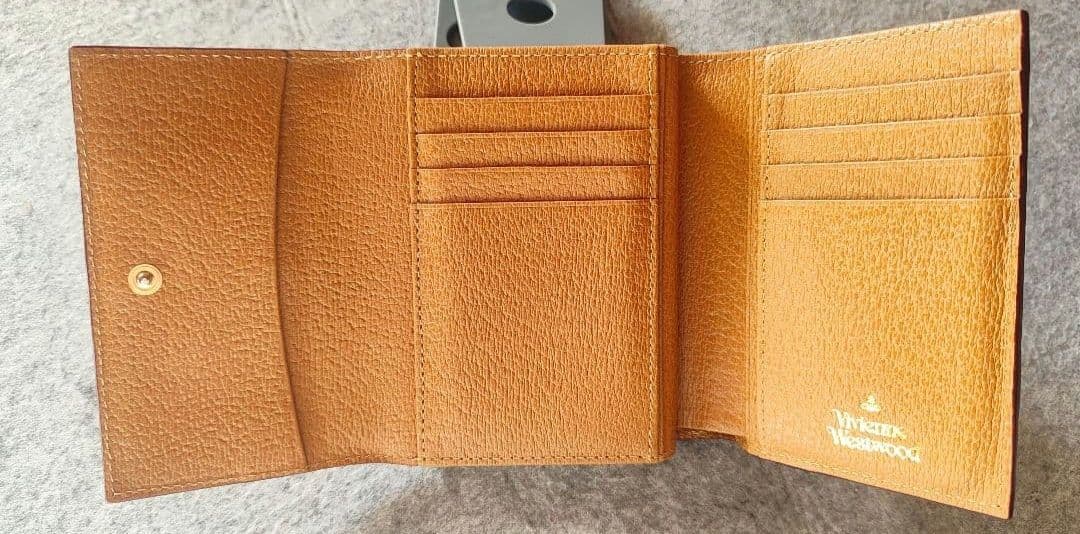 Vivienne Westwood キャメル　三つ折り財布　がま口財布