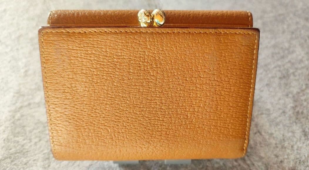 Vivienne Westwood キャメル　三つ折り財布　がま口財布