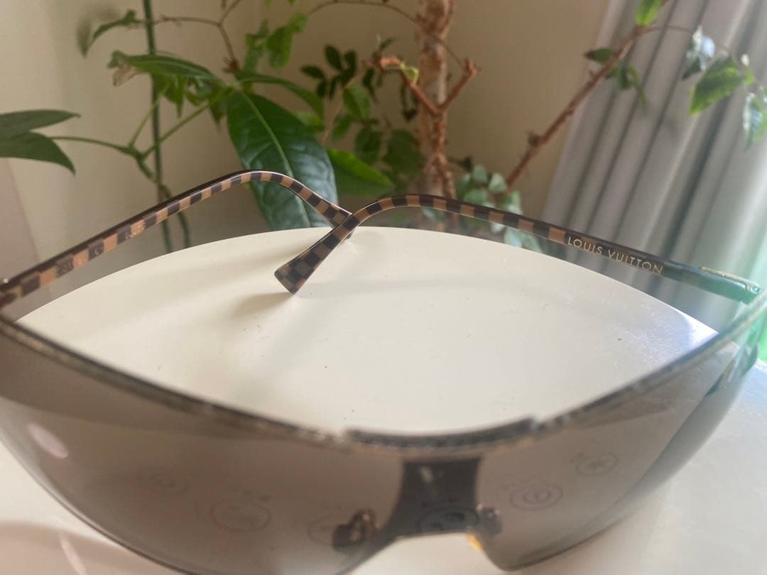 LOUIS VUITTON サングラス ケース付き