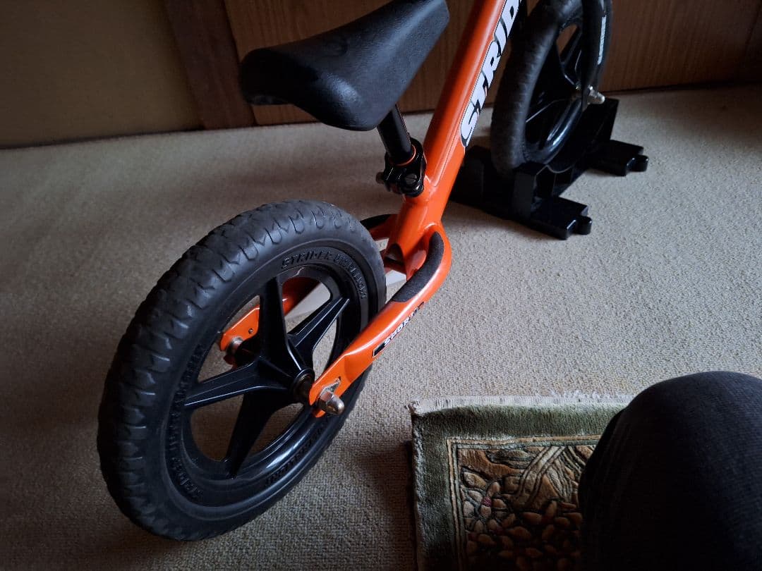 STRIDER ストライダー バランスバイク 12インチ オレンジ
