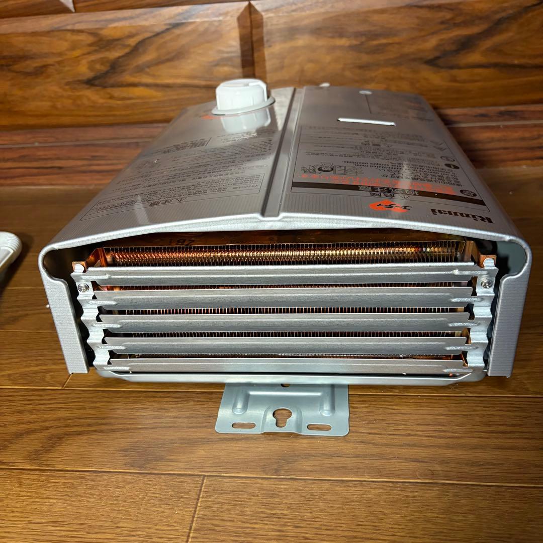 新品未使用 Rinnai リンナイ 瞬間湯沸器　RUS-V550D 給湯器 LP