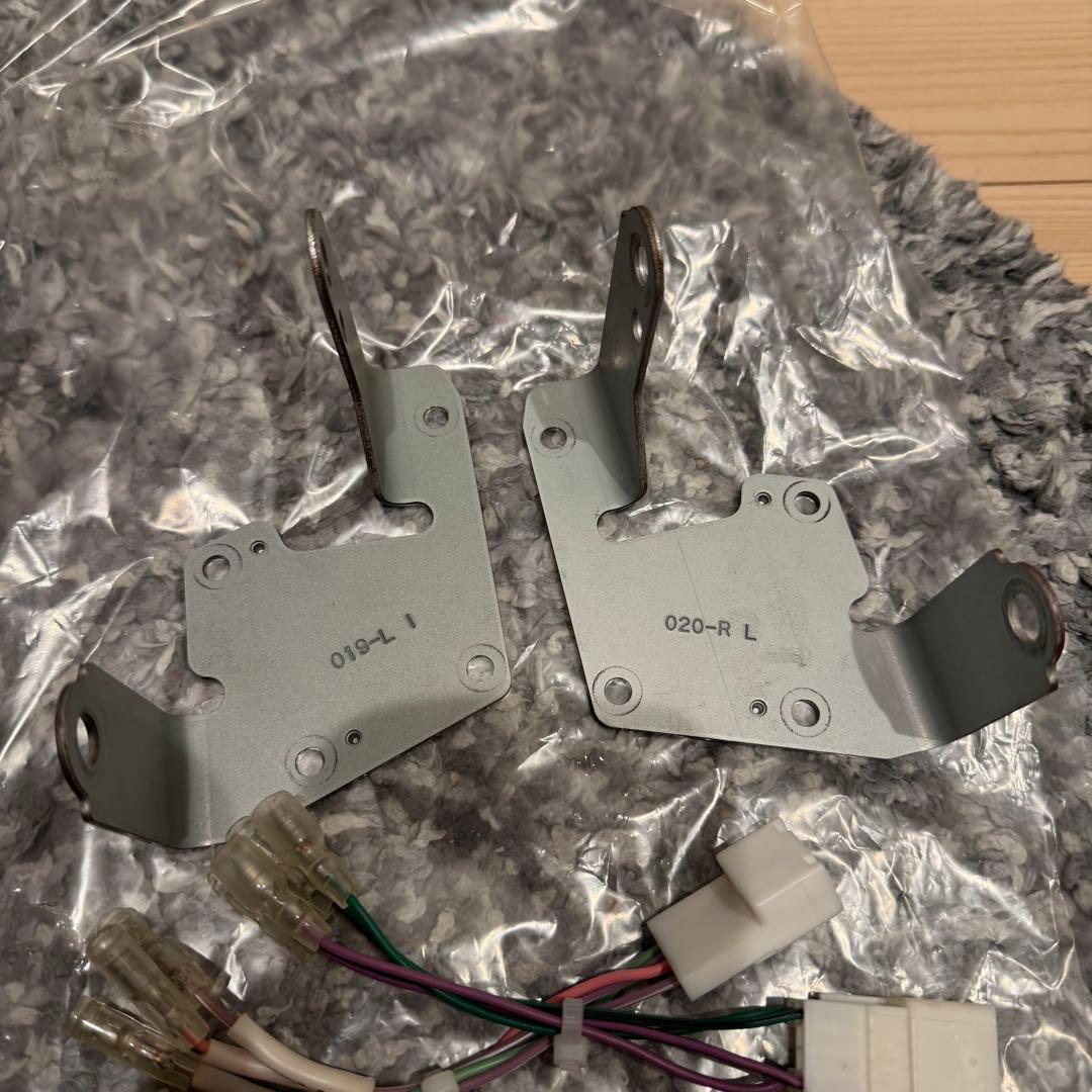 生産終了 入手困難 プリウス 30 9インチ 純正 形状 ナビ パネル ステー付