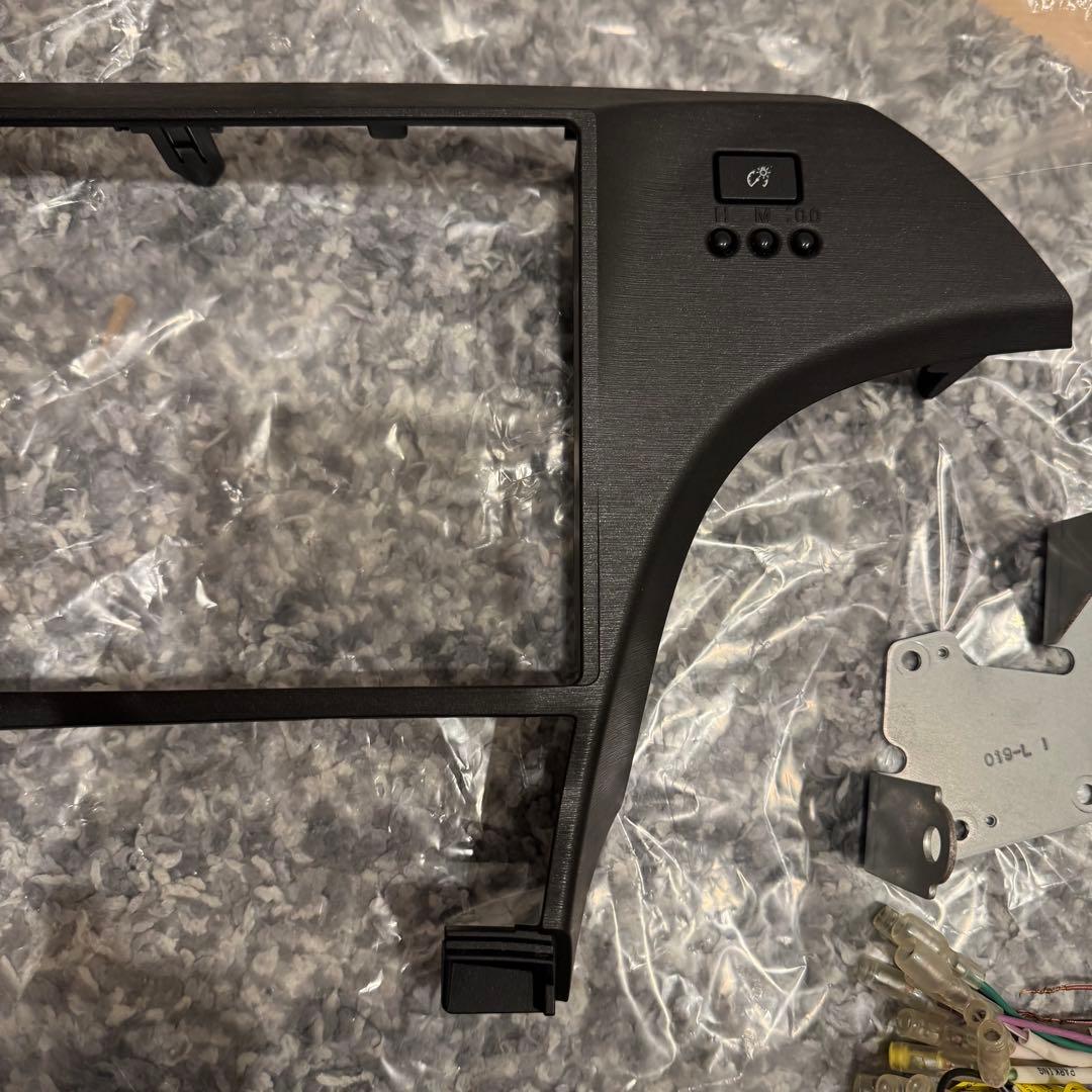 生産終了 入手困難 プリウス 30 9インチ 純正 形状 ナビ パネル ステー付