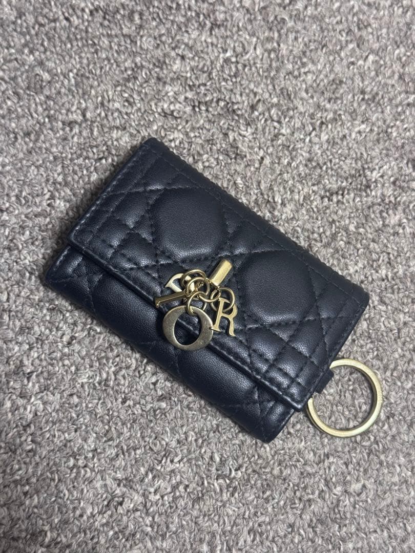 DIORキーケース箱あり