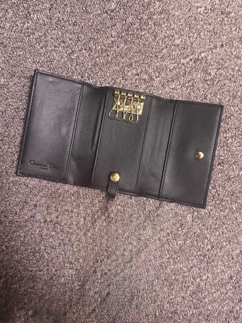 DIORキーケース箱あり