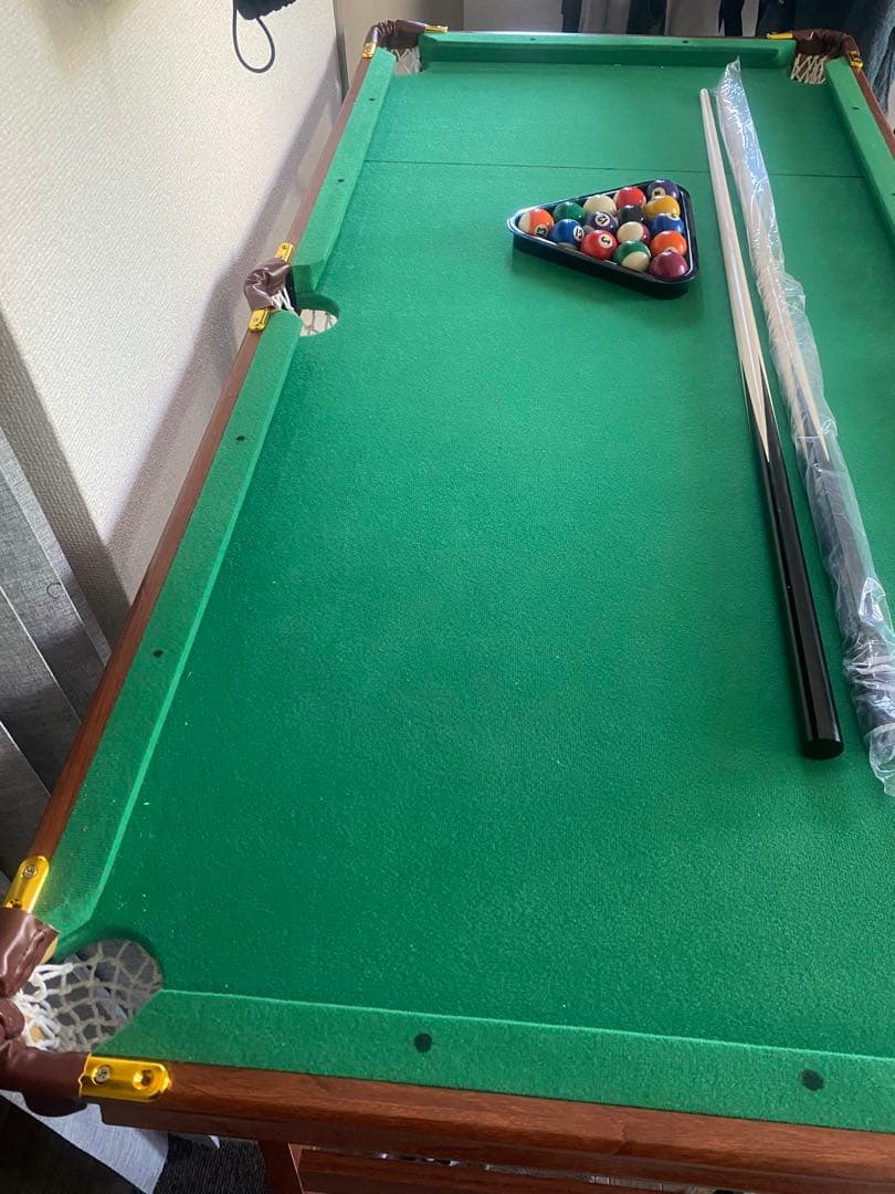 ビリヤードテーブル￼