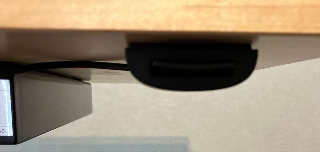 4949　I&C Ween 電動昇降カフェテーブル限定モデル