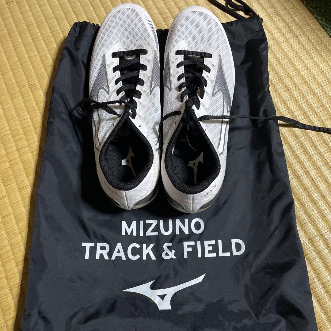 ミズノ　陸上用スパイクシューズ