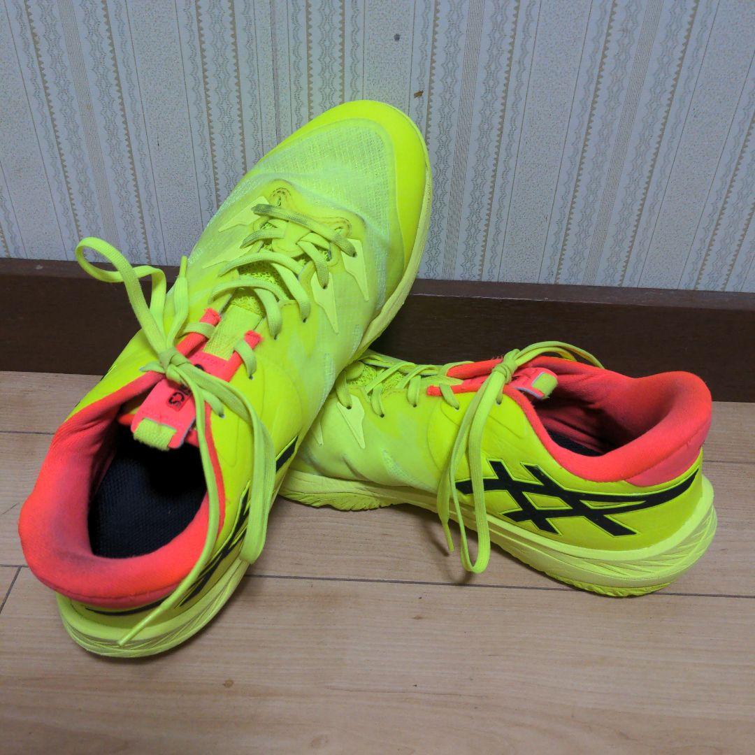 ASICS バスケットボールシューズ イエロー/オレンジ