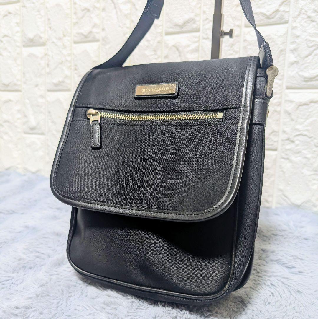 【美品】BURBERRY ショルダーバッグ ナイロン レザー 金具 ノバチェック