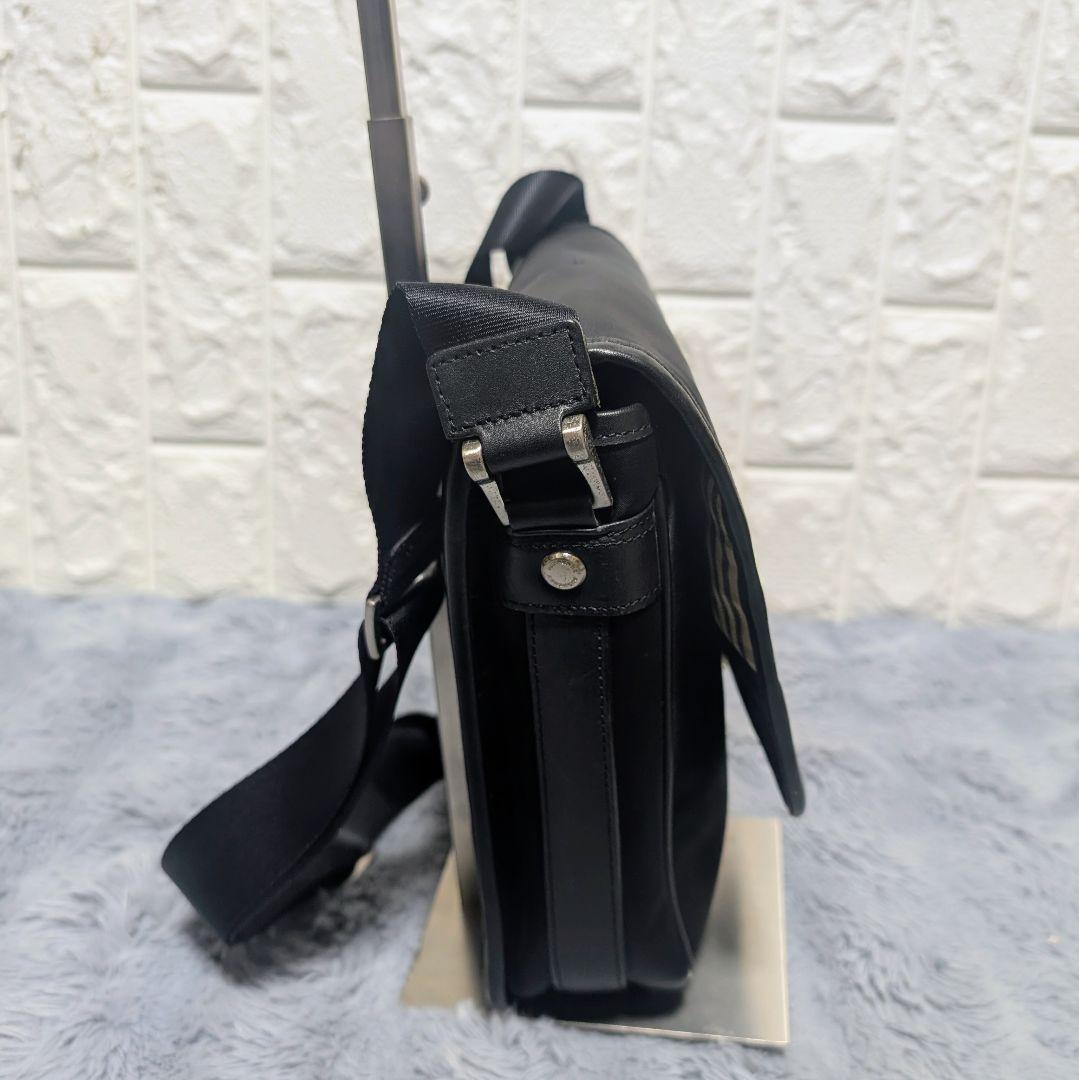 【美品】BURBERRY ショルダーバッグ ナイロン レザー 金具 ノバチェック