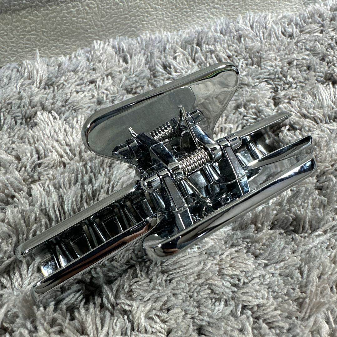 PRADA プラダ メタル ヘアクリップ ヘアアクセサリー バレッタ