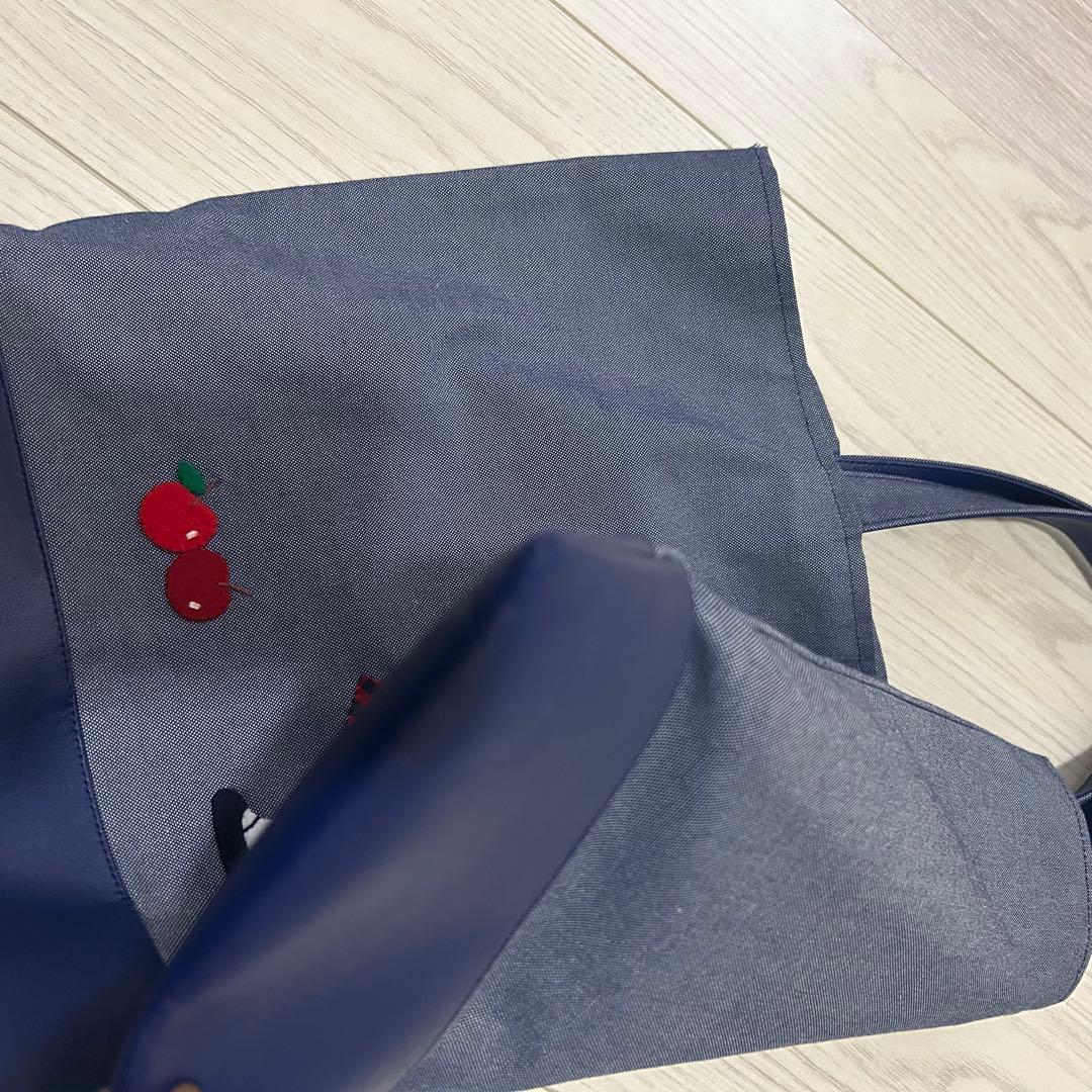 美品　ファミリア　デニムバッグ　手刺繍