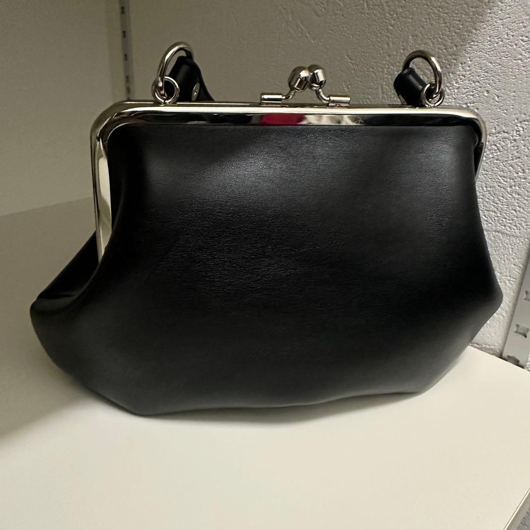 未使用に近い　Vivienne Westwood 黒 レザー ショルダーバッグ