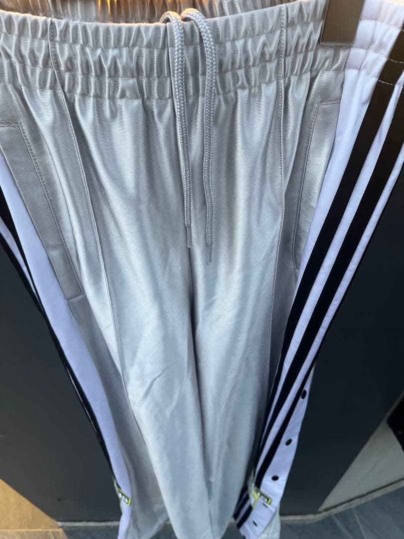 ADILENIUM シーズン2 オーバーサイズ アディブレイクパンツ