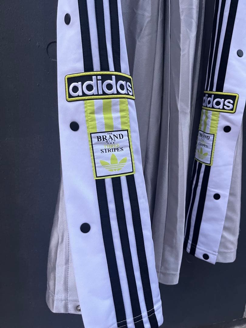 ADILENIUM シーズン2 オーバーサイズ アディブレイクパンツ