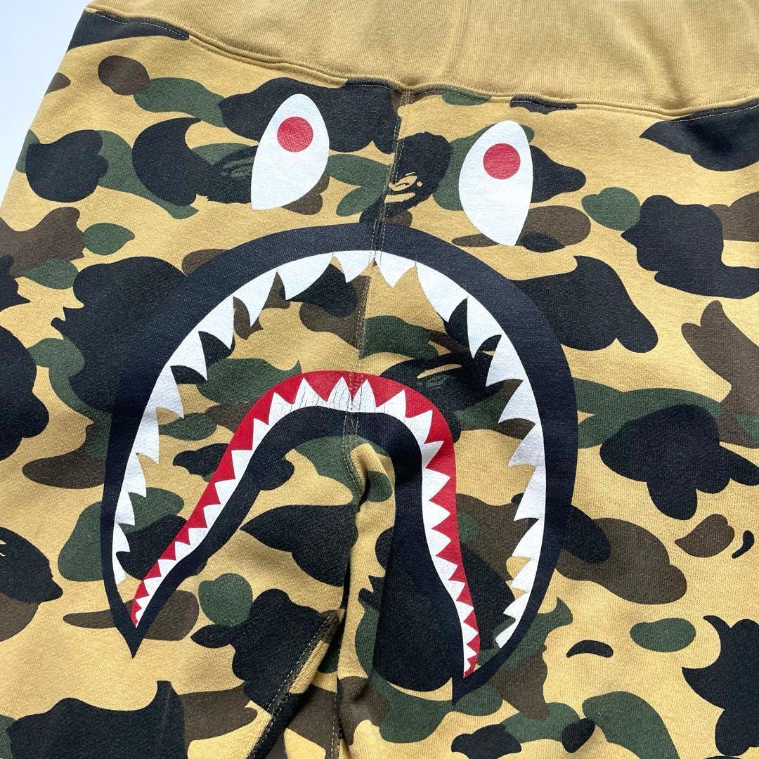 人気 美品 BAPE シャーク スウェットパンツ 迷彩 1stカモ メンズ M