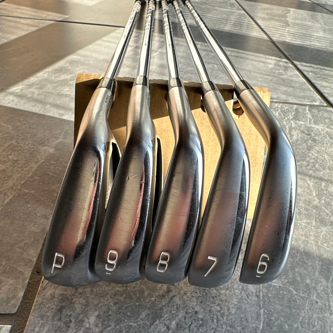 ミズノJPX923 HOTLPROアイアン 6〜P DG105 S200