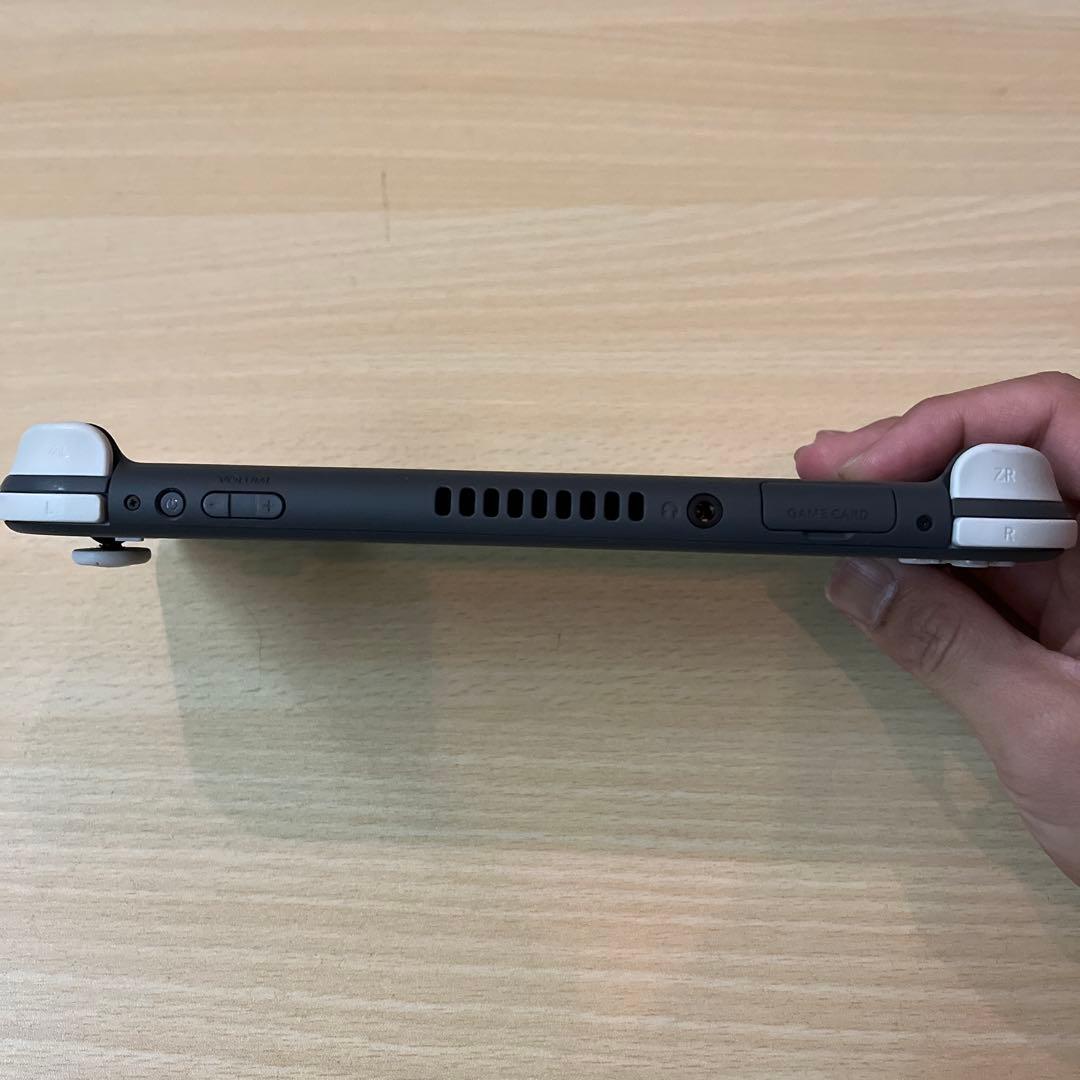 【美品】Nintendo Switch Lite グレー 本体　充電器　箱無し