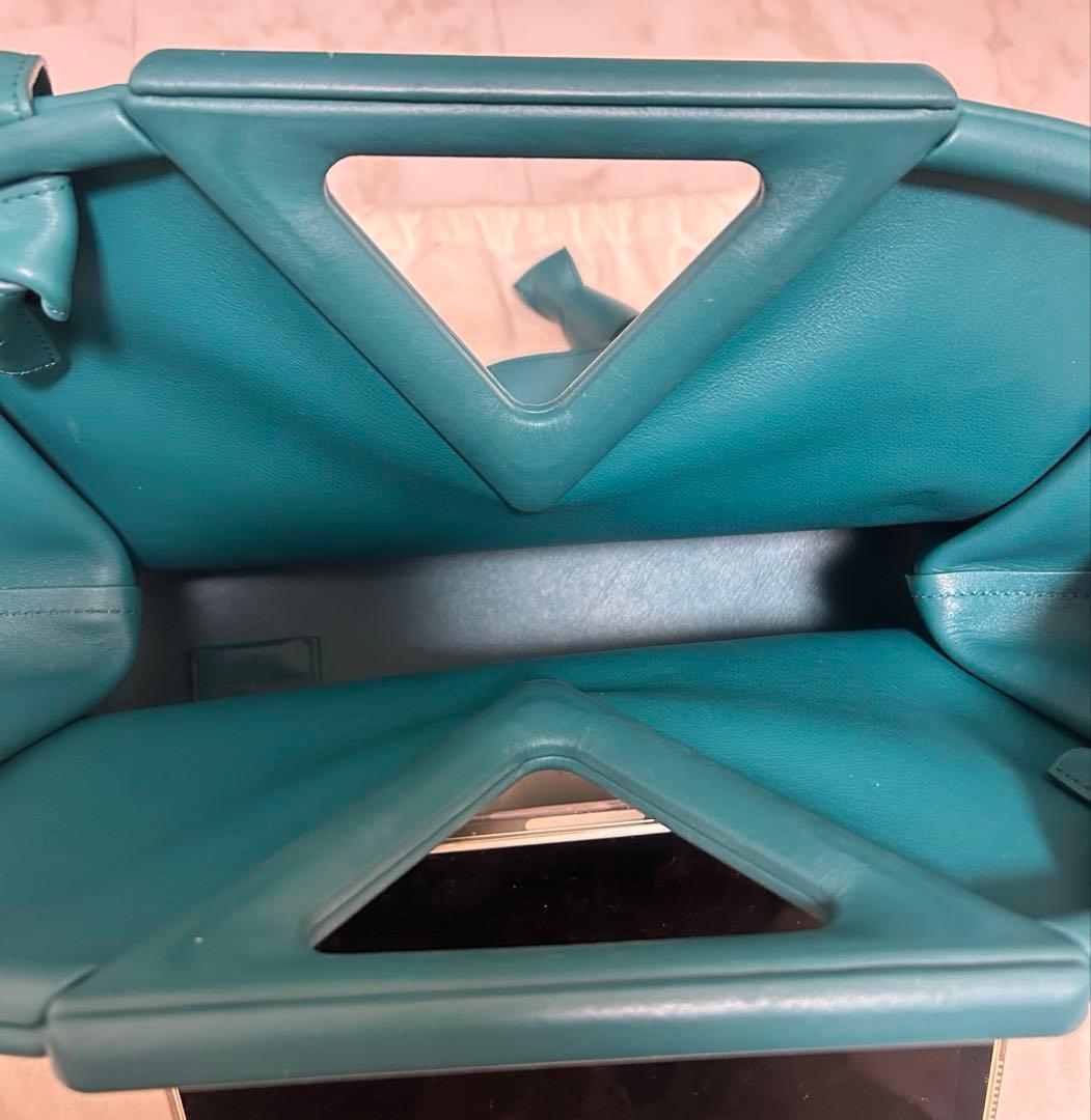 BOTTEGA VENETA POINT ミディアム