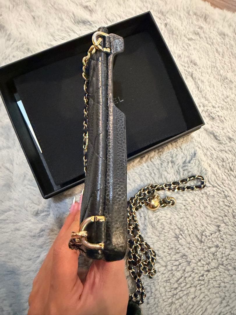 CHANEL キャビアスキン iPhone15promaxケース