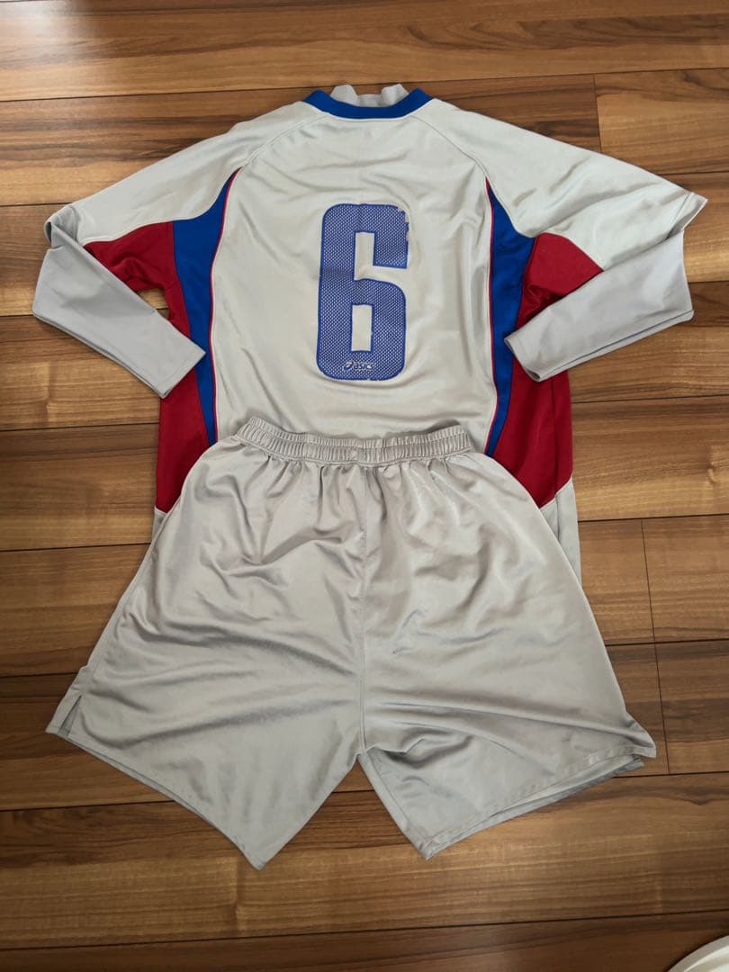 山梨学院　サッカーユニフォーム一式